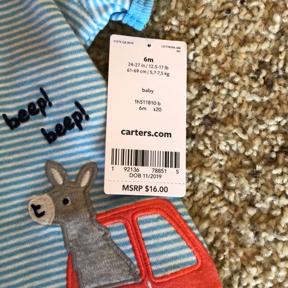 2 NWT Carter’s Rompers - Picture 3 of 5